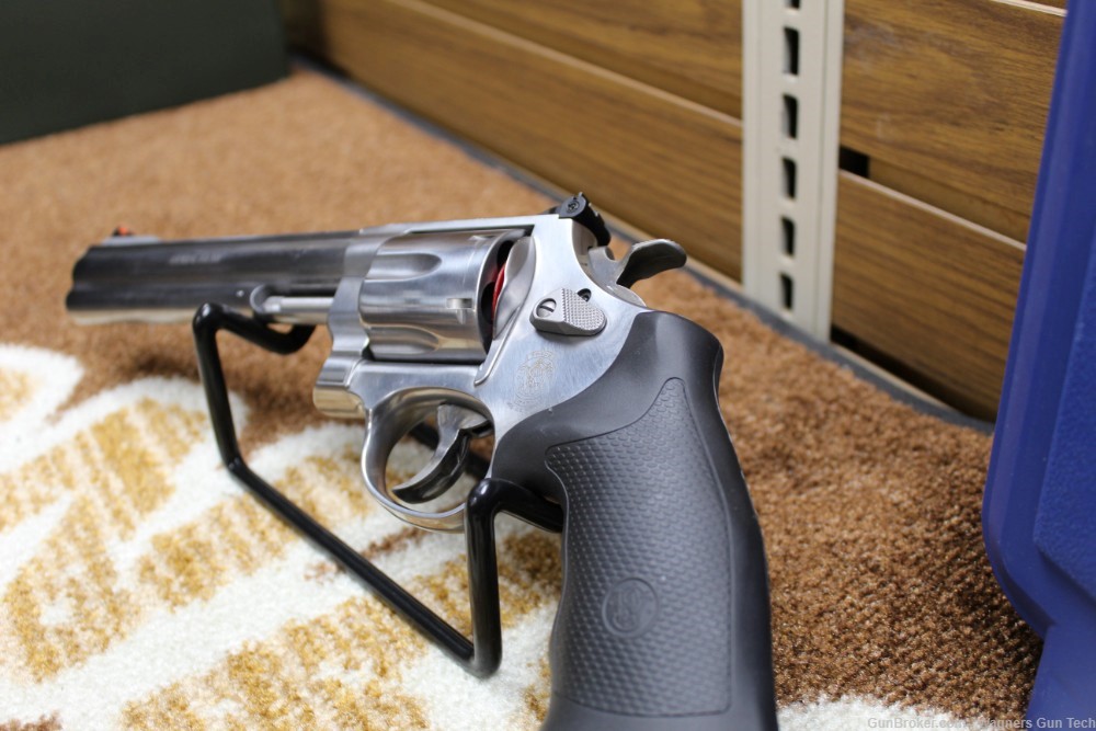 Smith and Wesson 629 Classic 44 MAG 163638-img-4