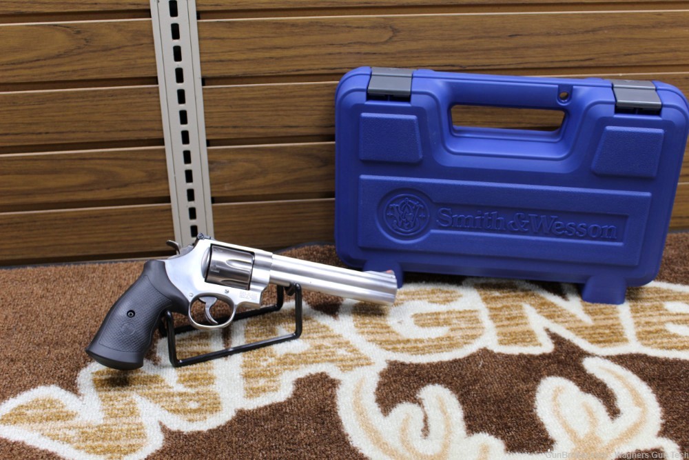 Smith and Wesson 629 Classic 44 MAG 163638-img-0