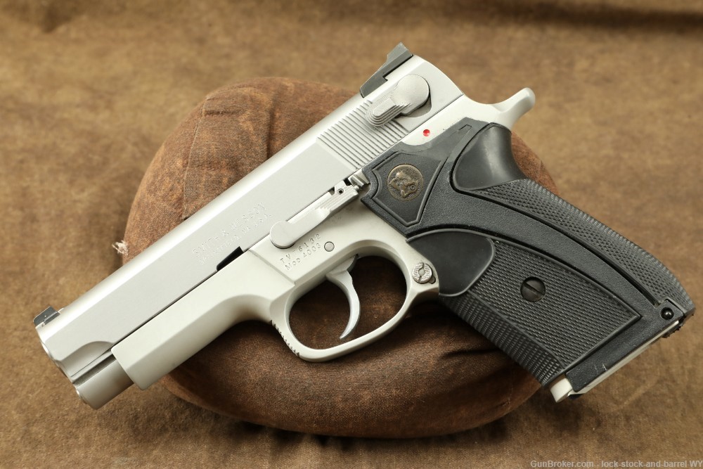 Smith & Wesson 4003 .40 S&W Semi-Automatic DA/SA Stainless Pistol-img-5