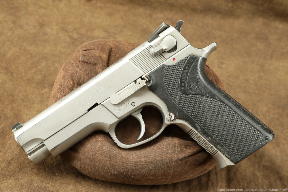 Smith & Wesson 4006 .40 S&W Semi-Automatic DA/SA Stainless Pistol-img-5