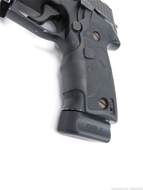 Sig Sauer P226R .40 4.5" Semi-Automatic Pistol w/ Hard Case, Laser & Light-img-8