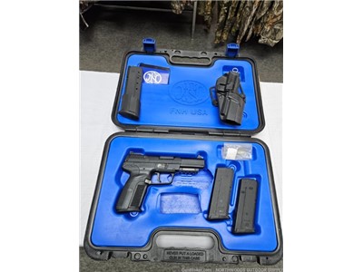 LNIB FN Five Seven 5.7x28mm with extras!