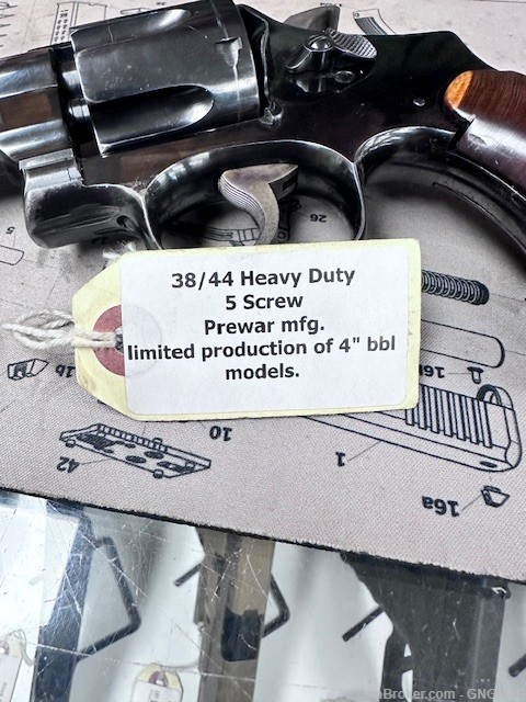 S&W 38/44  Heavy Duty Prewar 5-Screw 38spl C&R eligible  NO RESERVE-img-3