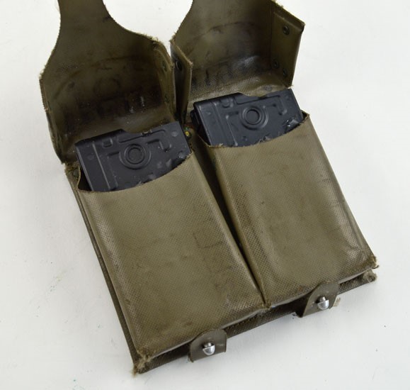 2 German Surplus HK G3 / 91 308 20rd Mags w Pouch-img-9