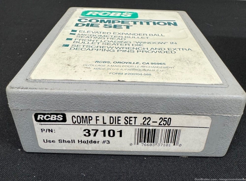 RCBS - COMPETITION 2-DIE SET 22-250 REMINGTON - PN: 37101 & #3 Shell Holder-img-0
