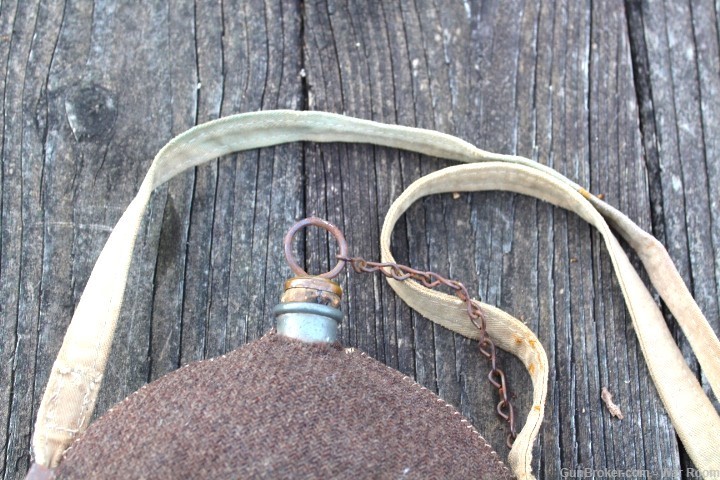 US Model 1858 Canteen with Wool Cover, Linen Sling & Va. State Seal Button-img-3