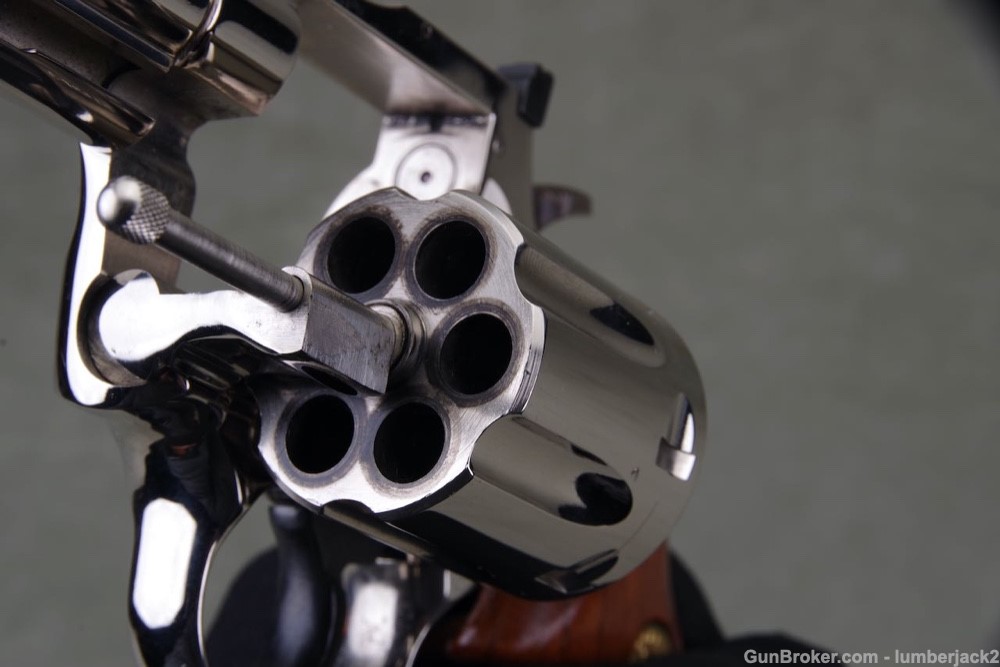 1976 Colt Trooper MK III 357 Magnum 6'' Nickel with Original Box-img-18