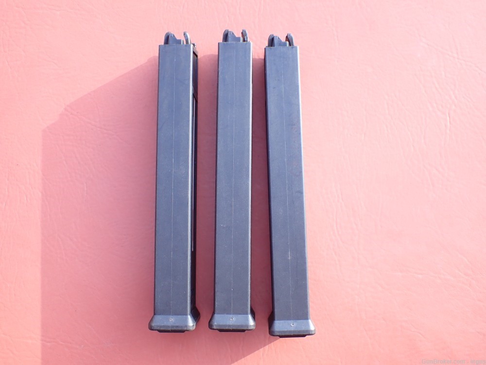 (3 TOTAL) HECKLER & KOCH UMP 40S&W FACTORY 30 ROUND MAGAZINE (LIKE NEW)-img-2