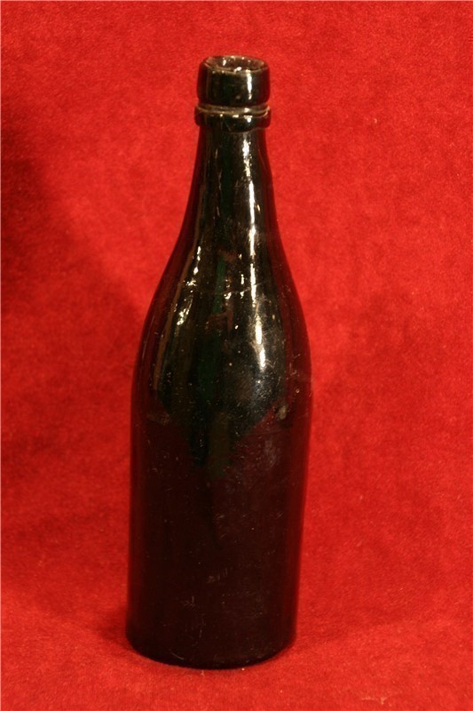 US Civil War Bottle - Dark brown glass-img-0