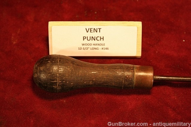 US Artillery Wood Handled Early War Vent Punch 146-img-1