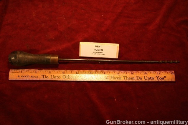 US Artillery Wood Handled Early War Vent Punch 146-img-3