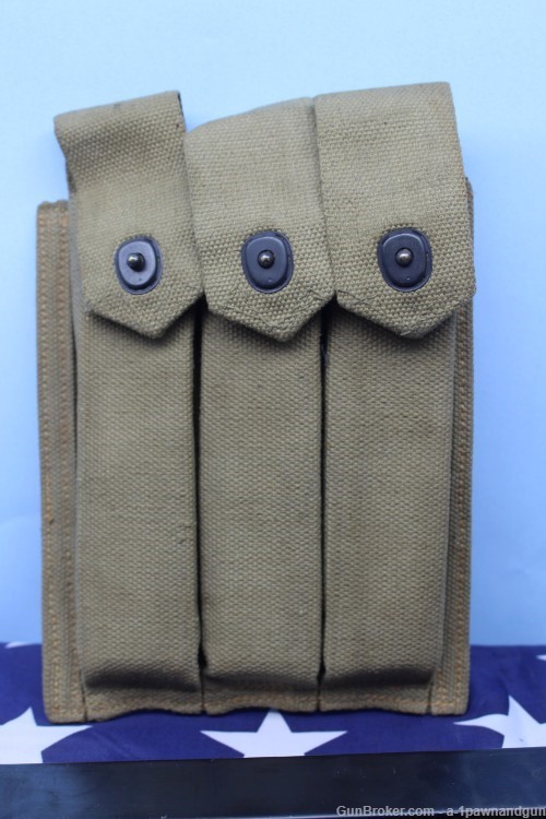 4 Thompson 30 rd Mags & Original U.S. WWII USMC 1944 Date Mag Pouch -img-3