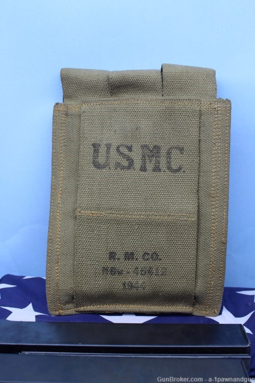 4 Thompson 30 rd Mags & Original U.S. WWII USMC 1944 Date Mag Pouch -img-1