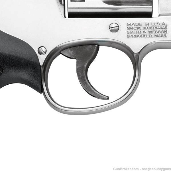 Smith and Wesson Model 686 Plus-img-2