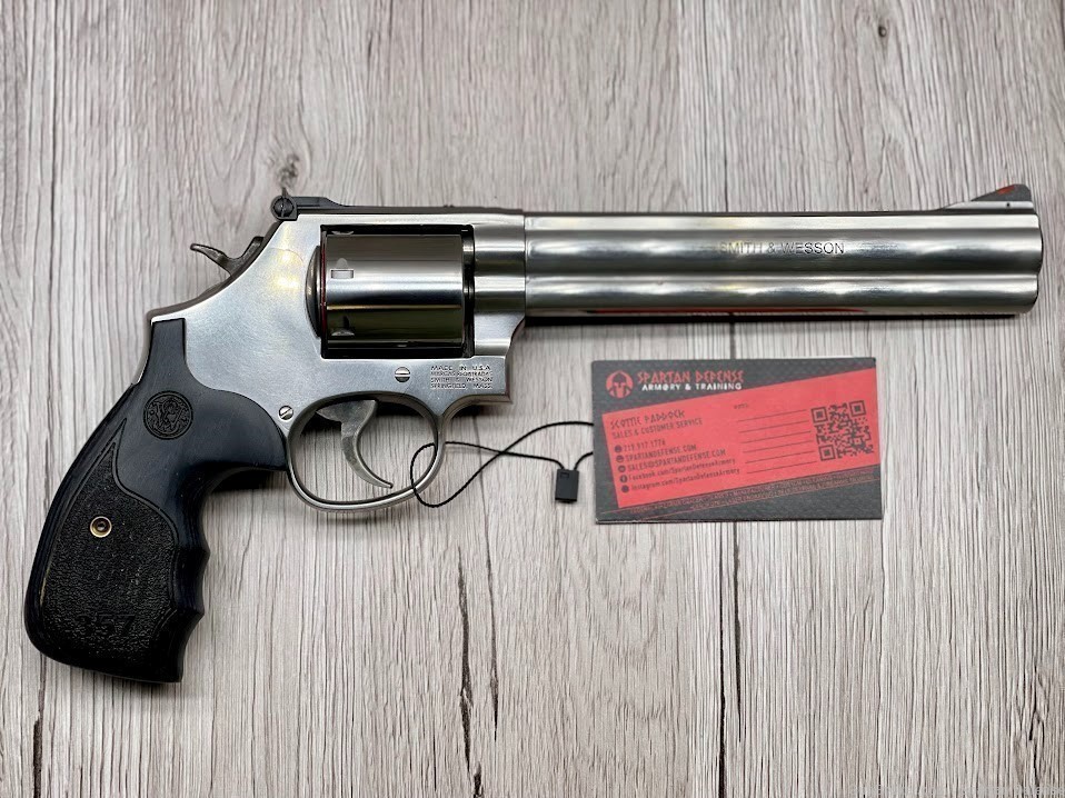 Smith & Wesson 686 Plus Deluxe 357 Mag 7 inch seven round wood grips S&W-img-2
