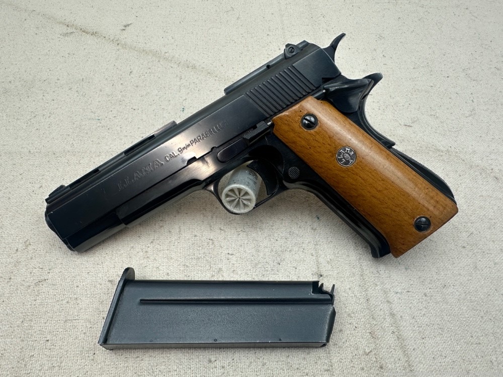 Llama 9mm Luger Semi Auto. Unfired??? Mfg. 1981-img-0