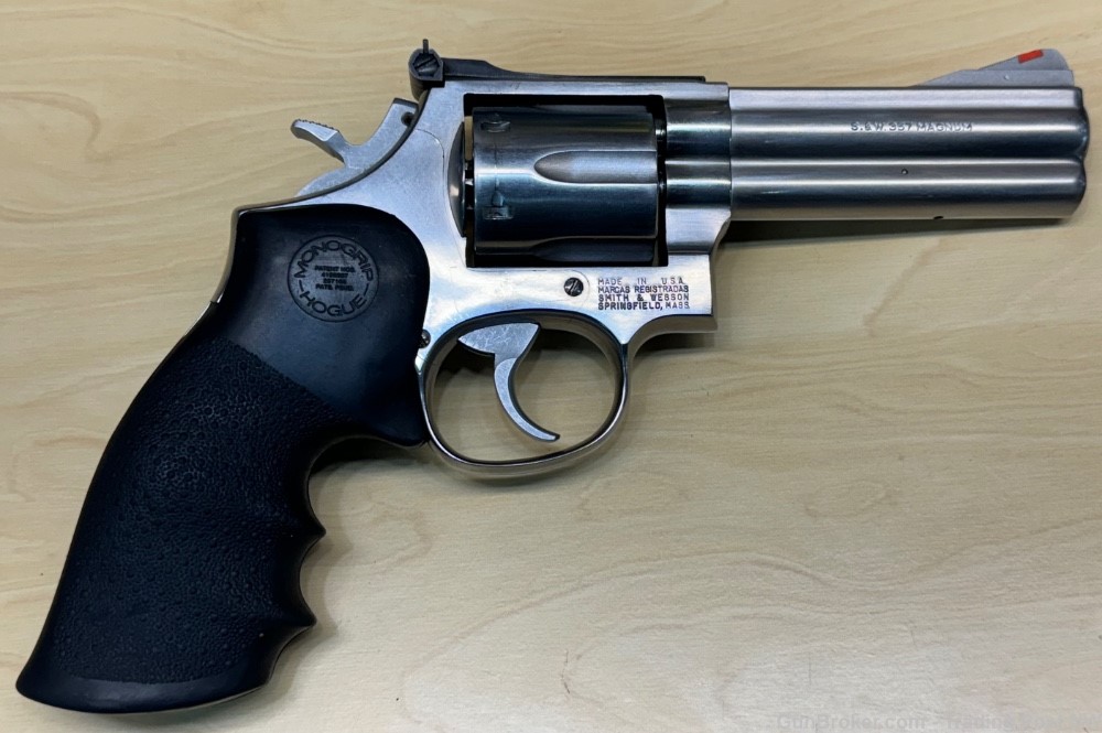 Smith & Wesson - 686 - No Dash- .357 Mag -1985/86 Model- Stainless Revolver-img-1