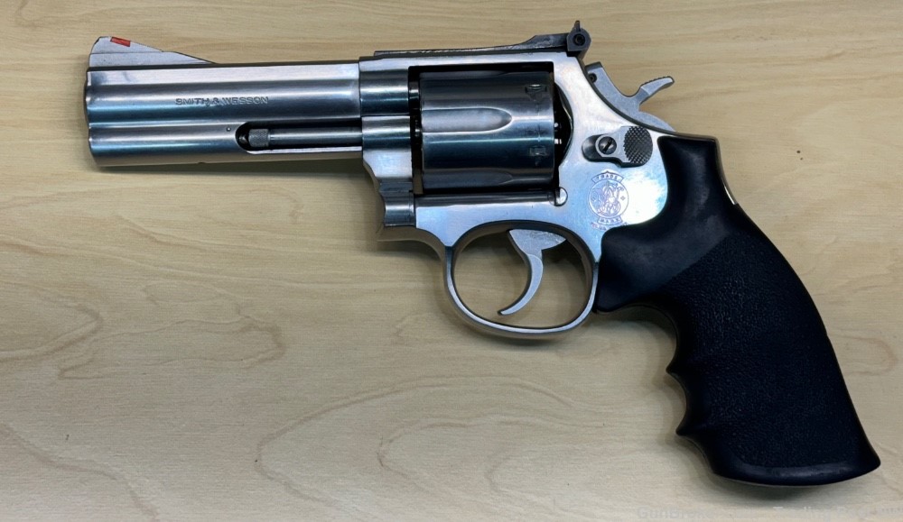 Smith & Wesson - 686 - No Dash- .357 Mag -1985/86 Model- Stainless Revolver-img-0