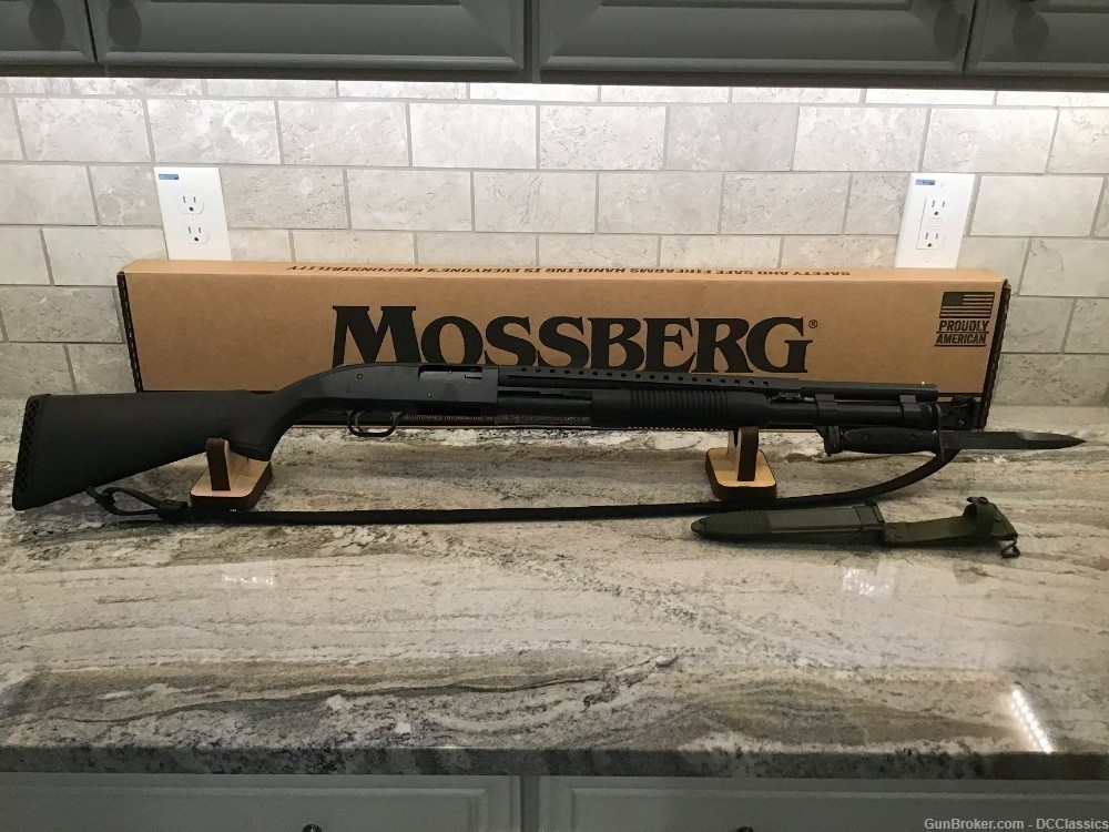 MOSSBERG 590 Persuader Tactical 9 Shot Colt Bayonet-img-1