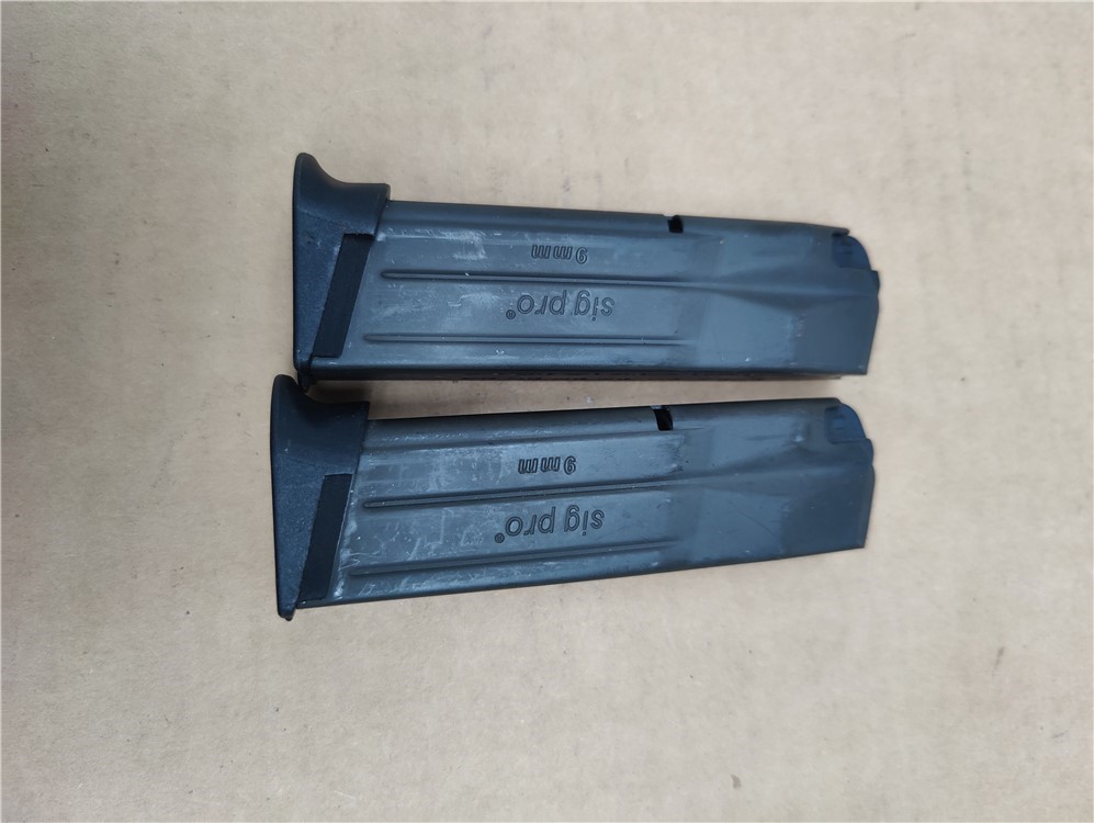 SIG 2022 SIG PRO Magazine 9mm 15Rd USED FACTORY MAGS 2 pack-img-1