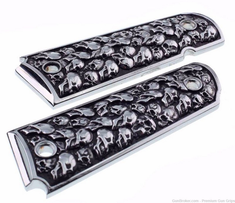 1911 Skull Grips  full-size for Colt and Clones Pewter Finish -img-1