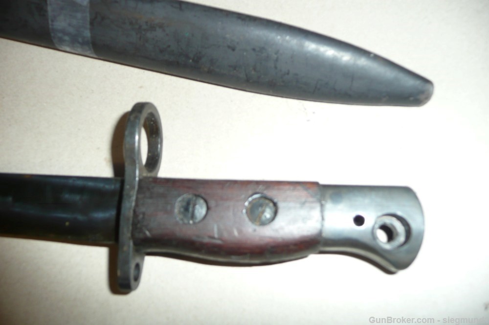 #5 Enfield bayonet converted for use as fighting knife-img-2
