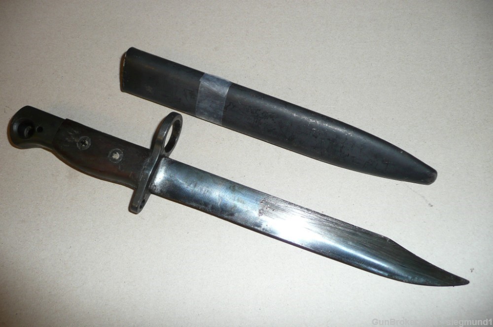 #5 Enfield bayonet converted for use as fighting knife-img-1