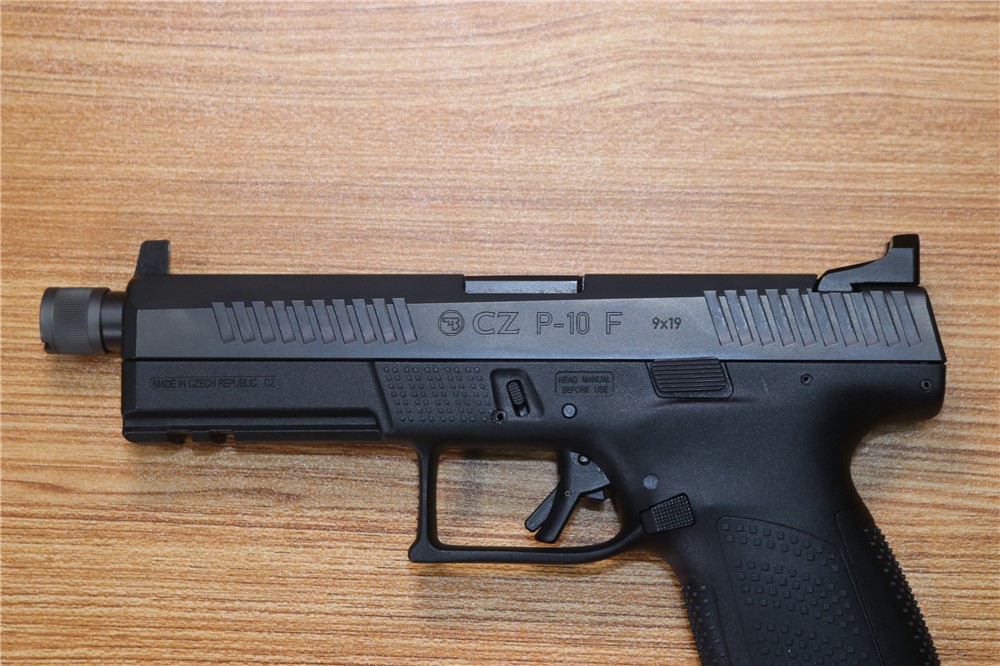 CZ P-10 F 9mm 5" Barrel Box 2 Mags 18 Rounds-img-4