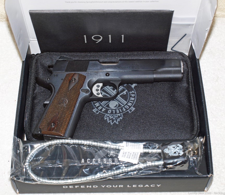 Springfield Armory 1911 Garrison 9MM With Zippered case 9 Rd Mag-img-0