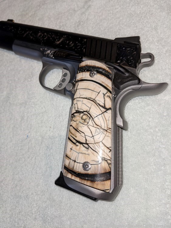 Wilson Combat Tier 3 Engraved CQBE-FS45 in .45 acp w/Mammoth Grips-img-24