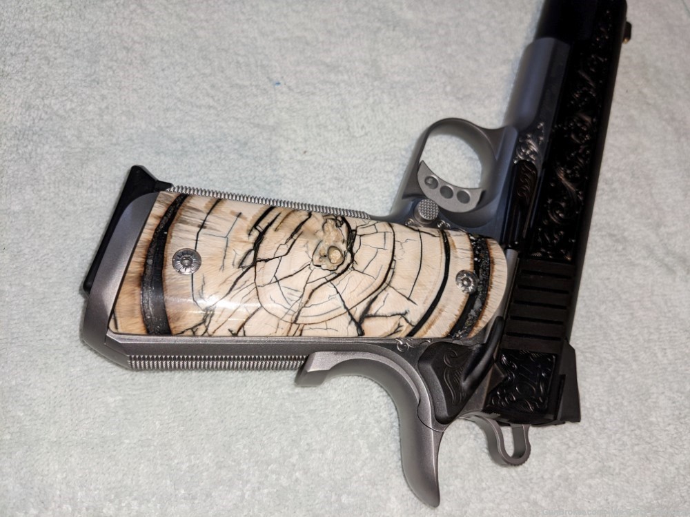 Wilson Combat Tier 3 Engraved CQBE-FS45 in .45 acp w/Mammoth Grips-img-7