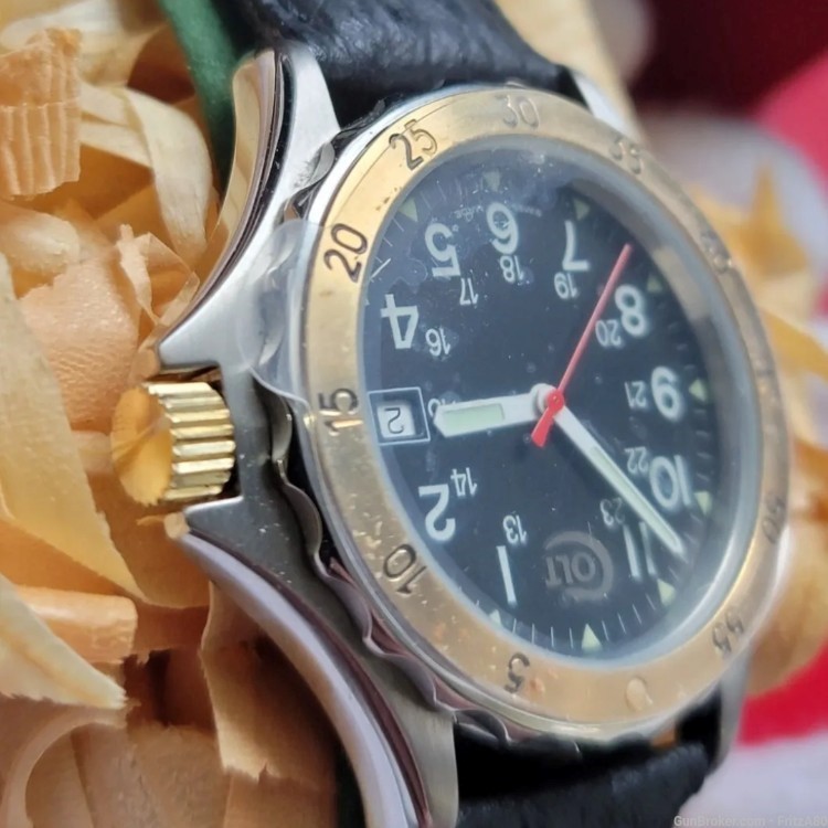 RARE! COLT Wrist Watch - 14k GOLD Bezel, Sharkskin Band - Brand NEW in Box-img-5