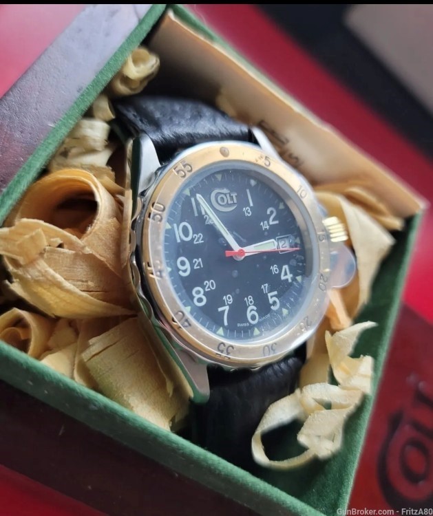 RARE! COLT Wrist Watch - 14k GOLD Bezel, Sharkskin Band - Brand NEW in Box-img-6