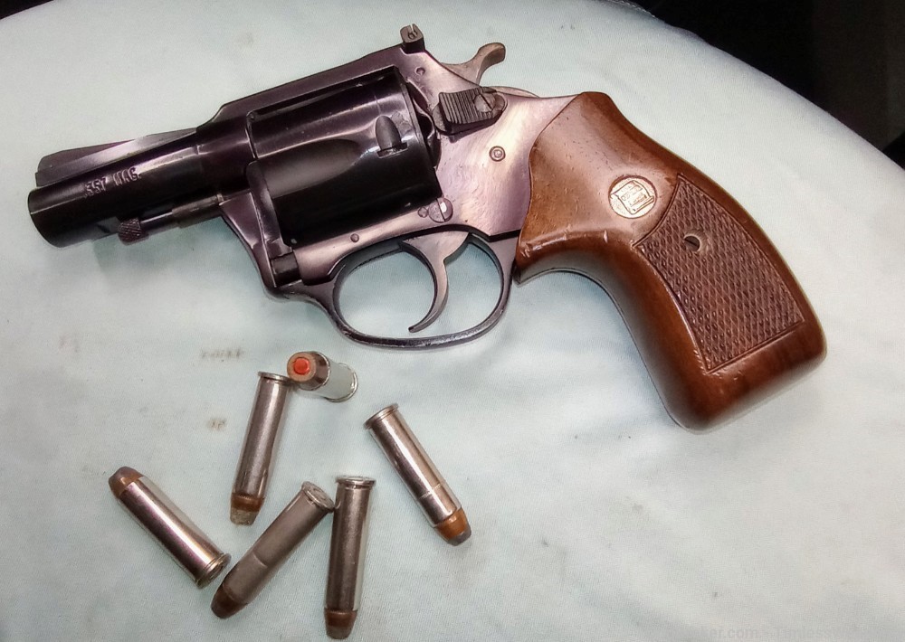 357 Magnum S&W Target Revolver & Nickel BERSA 380 Pocket Pistol Ruger H&R -img-4