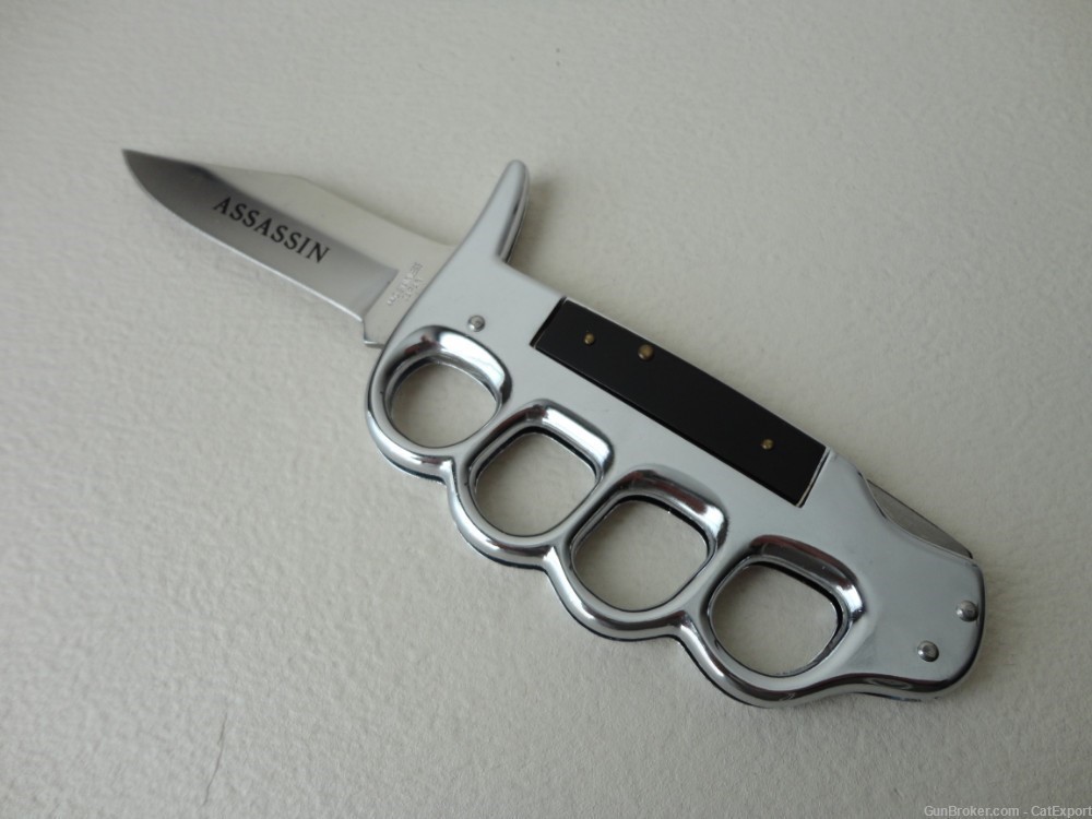 440 Stainless Steel & Made In Japan : ASSASSIN Knuckle Duster Folding Knife-img-2