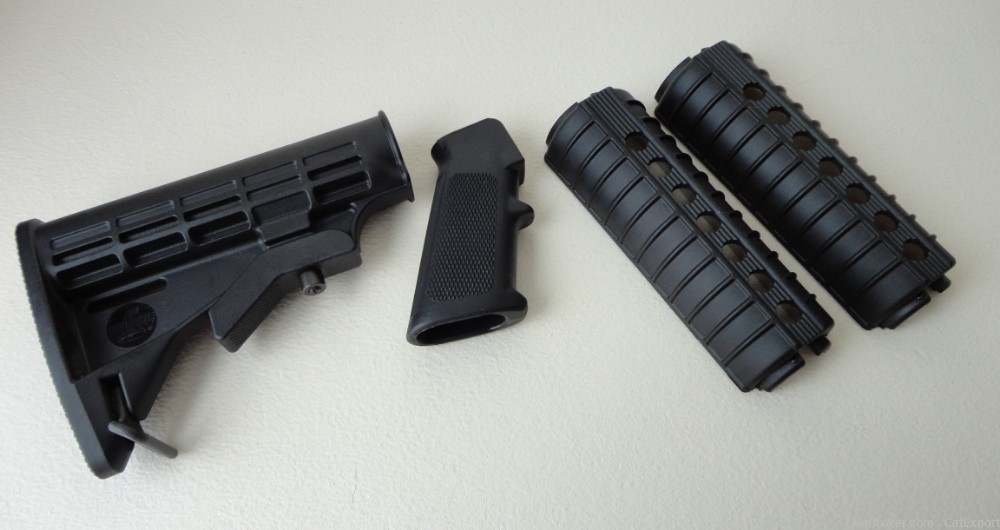 Bushmaster AR15 Furniture : Stock , Forend & Pistol Grip-img-0