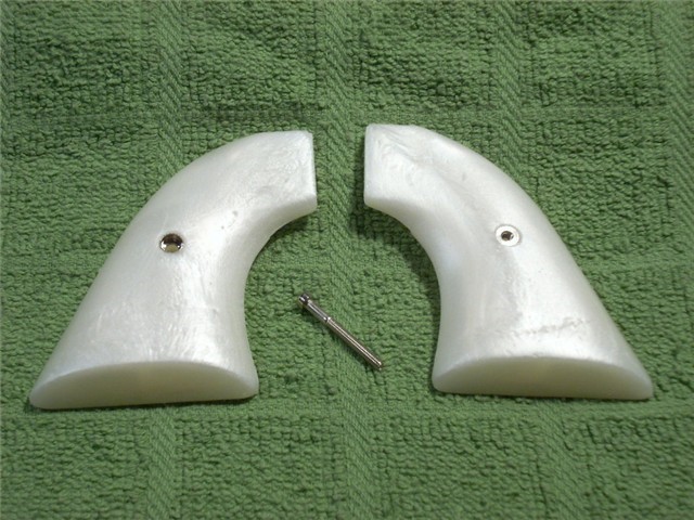 Rohm Model 66 Grips Pearl White-img-0