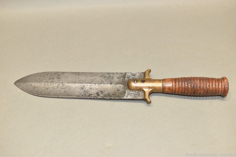 US Model 1880 Hunting Knife Springfield Armory w Brass Guard No Scabbard-img-0