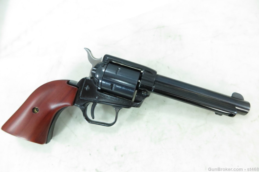 Heritage Rough Rider .22LR/.22MAG 4 ¾” Mint in Wood Case $.01 NO Reserve!-img-1