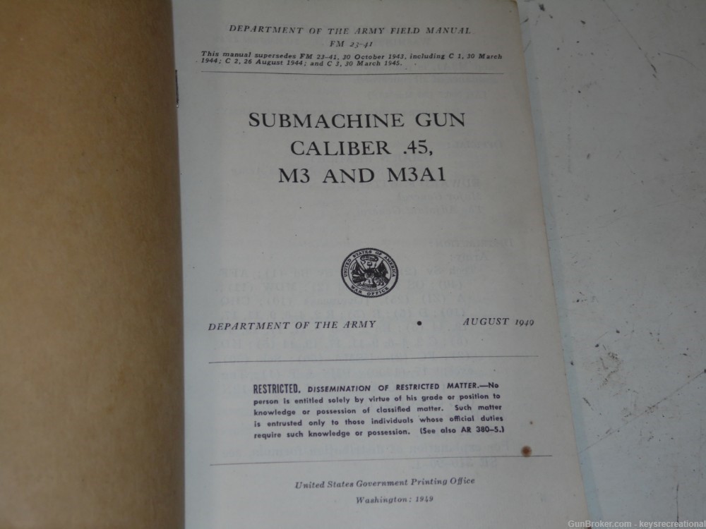 Vintage Army Field Manual FM 23-41 for Submachine Gun .45 Cal M3 M3A1-img-1