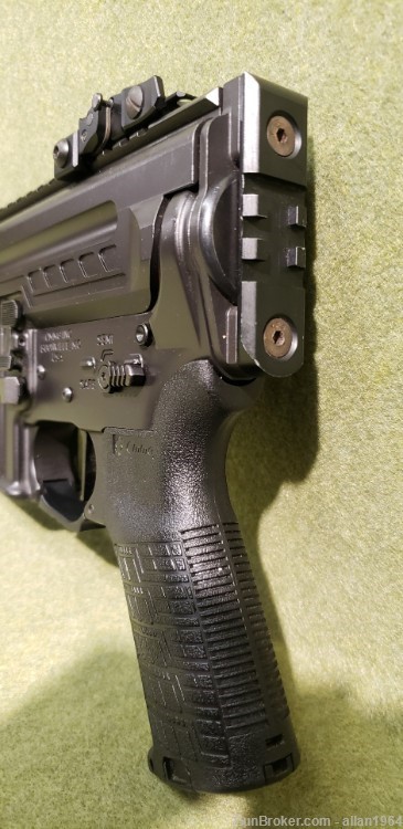 CMMG Dissent MK4 5.7x28mm Pistol 6.5" Black-img-7
