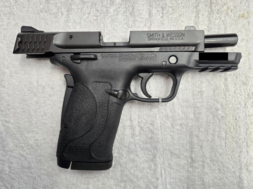 Smith & Wesson M&P380 Shield EZ-img-3