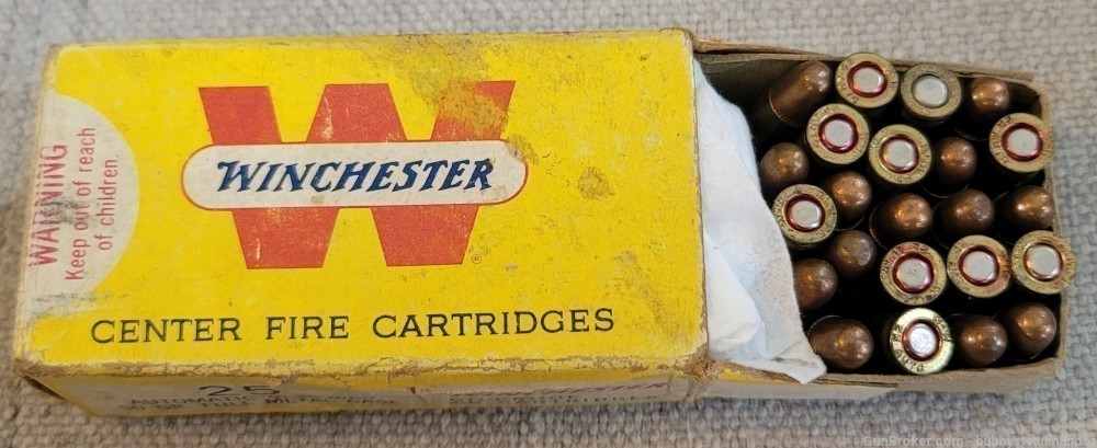 VINTAGE 1960'S WINCHESTER. 25 AUTO 50 GR FULL METAL CASE 23 COUNT RARE -img-0