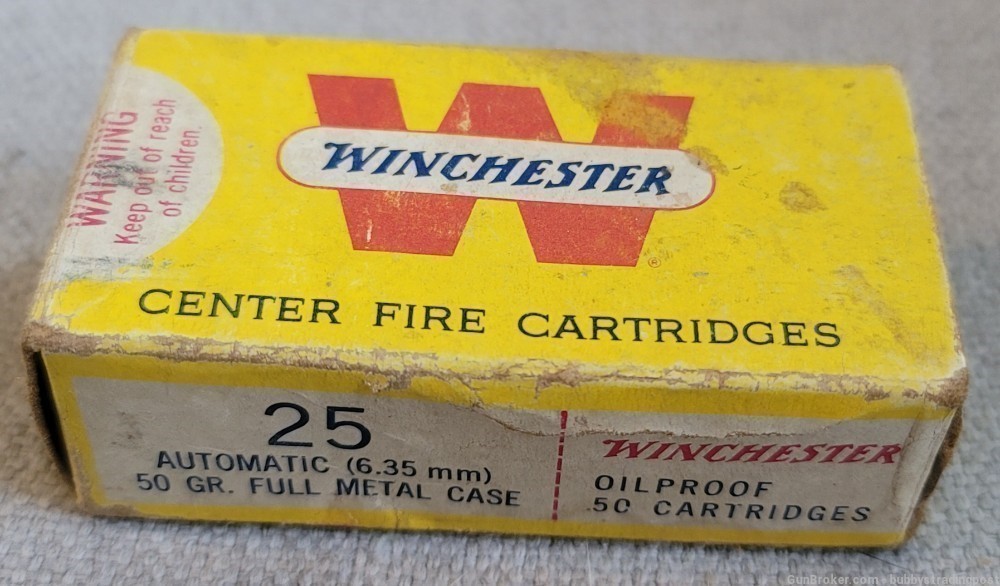 VINTAGE 1960'S WINCHESTER. 25 AUTO 50 GR FULL METAL CASE 23 COUNT RARE -img-1