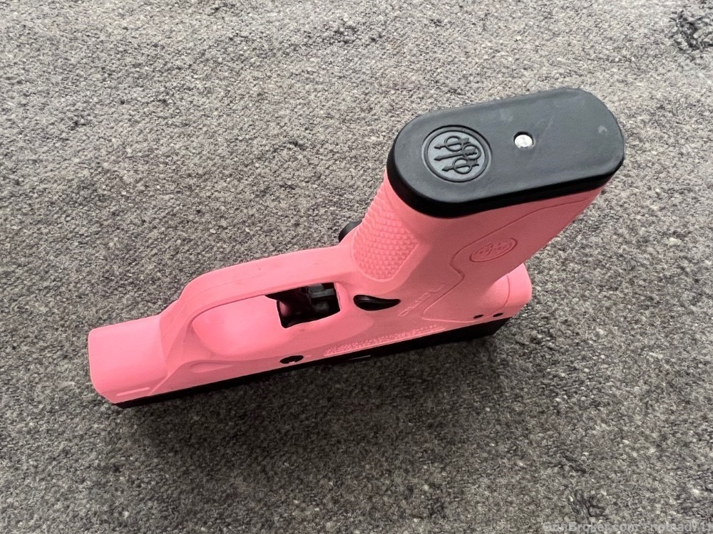 Beretta Nano, 9mm has Black and Pink Grip Frame, 2-6round mags-img-3
