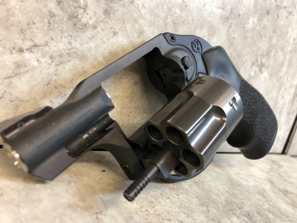 Ruger LCR .357 MAGNUM Revolver-img-4
