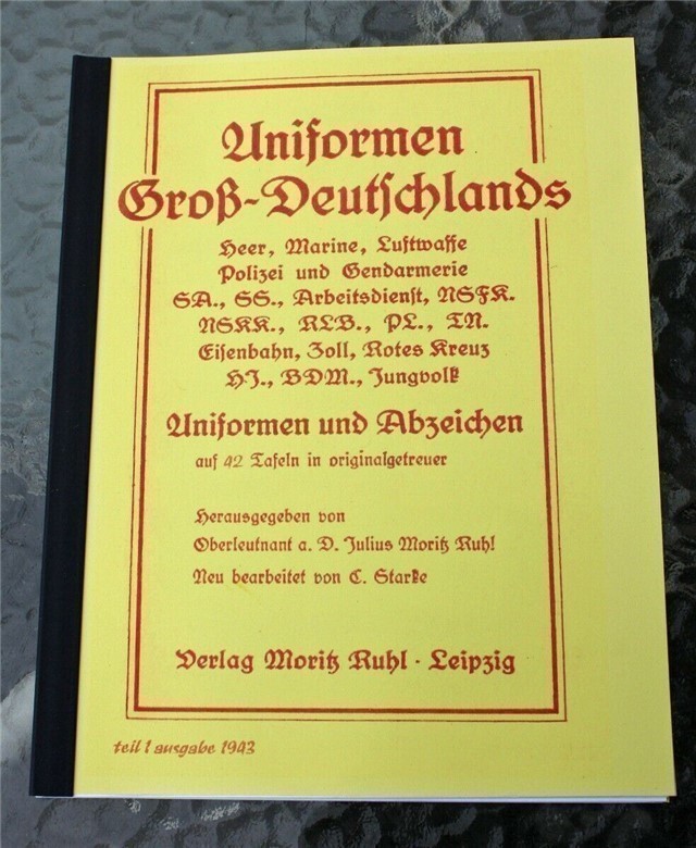 German uniforms and insignia 1942 booklet 42 page-img-0