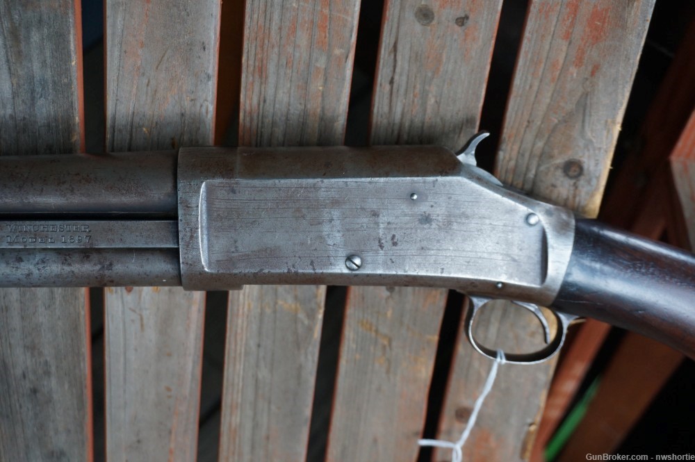 Winchester model 1897 12 Gauge 20 inch Riot Solid Frame-img-13