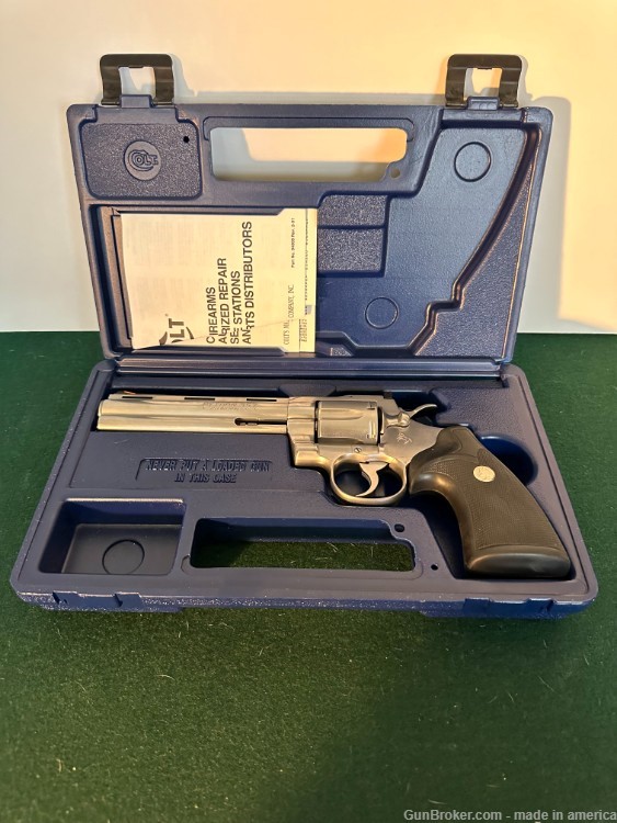 Colt python 6IN S/S BBL with box and case-img-6