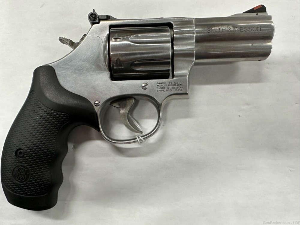 Smith & Wesson 686 Plus 7-Shot .357 3" Barrel-img-0